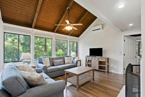 Night Heron Villa | 61 Night Heron - Sea Pines Villa, Sleeps 8
