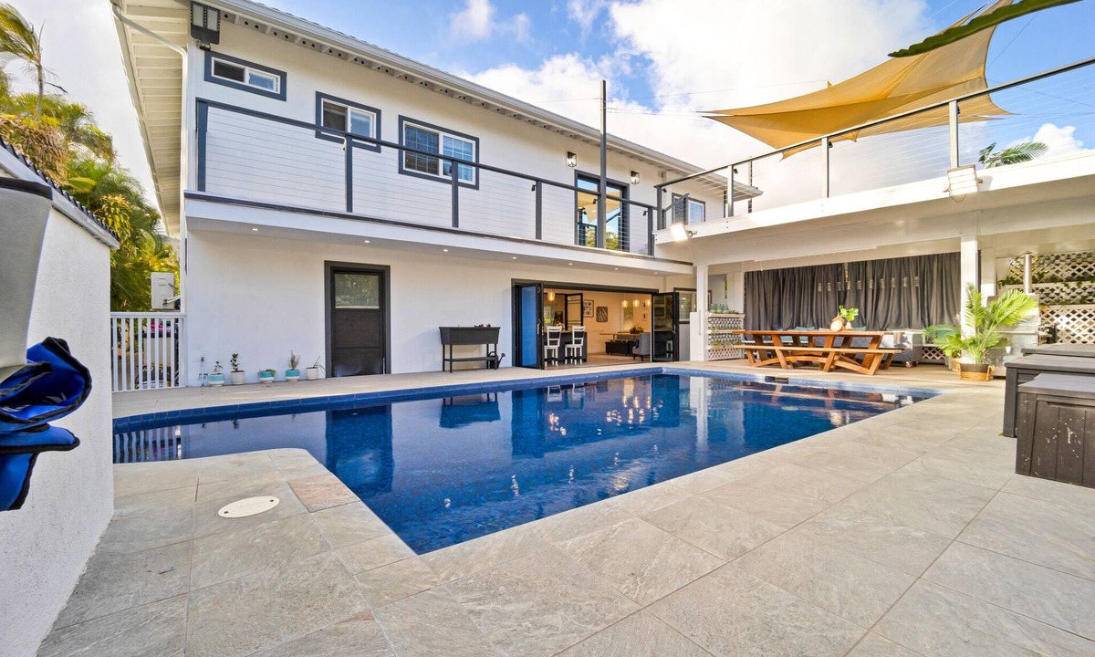 'Aina Haina House | A Hidden Jewel, ideal for a family or Corporate Retreat