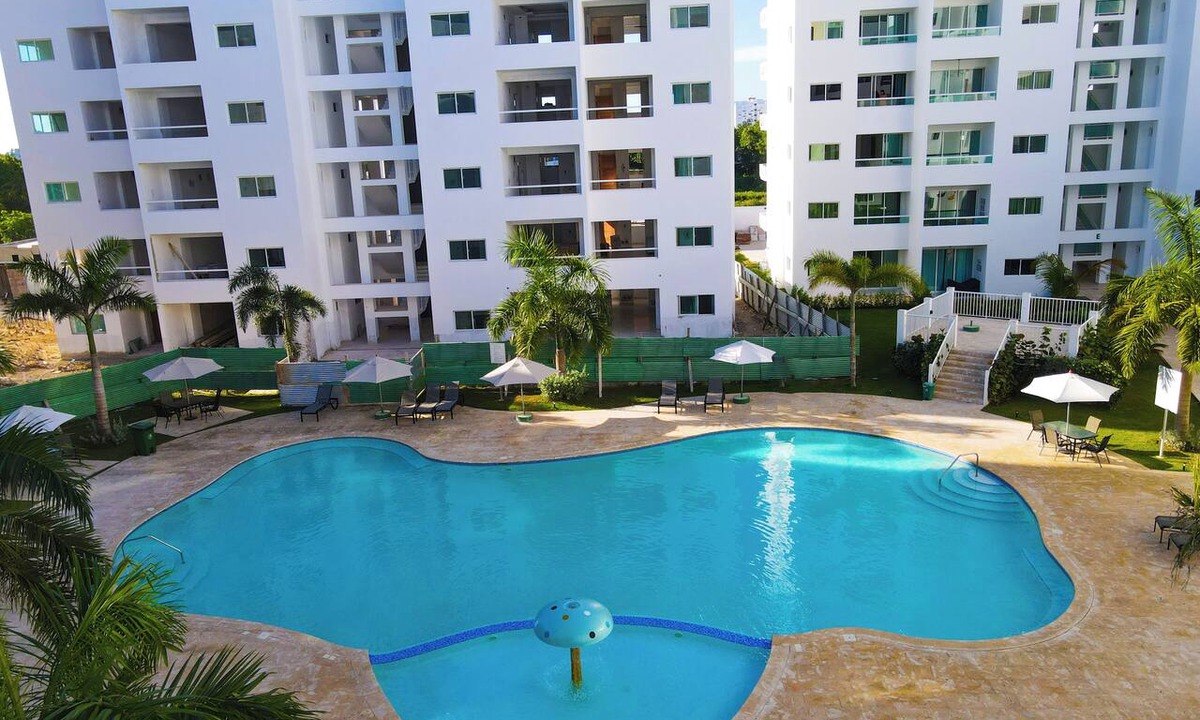Villas Del Mar Apartment | A peaceful and cozy place with an art of the state pool and near to the beach.