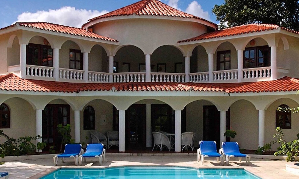 Cofresi Villa | All Inclusive - 6 Bedroom Villa Platinum VIP Bracelets