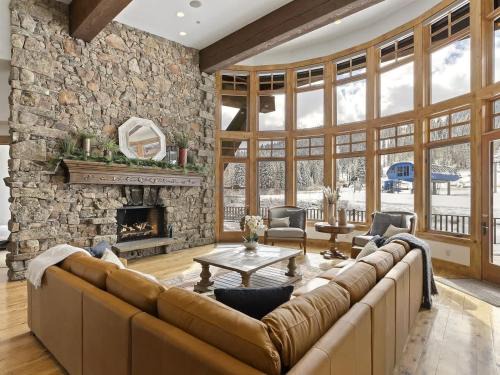 Salt Lake Mountain Resorts Ski Chalet | Apex Lodge - Solitude Resort 5BR with Hot Tub