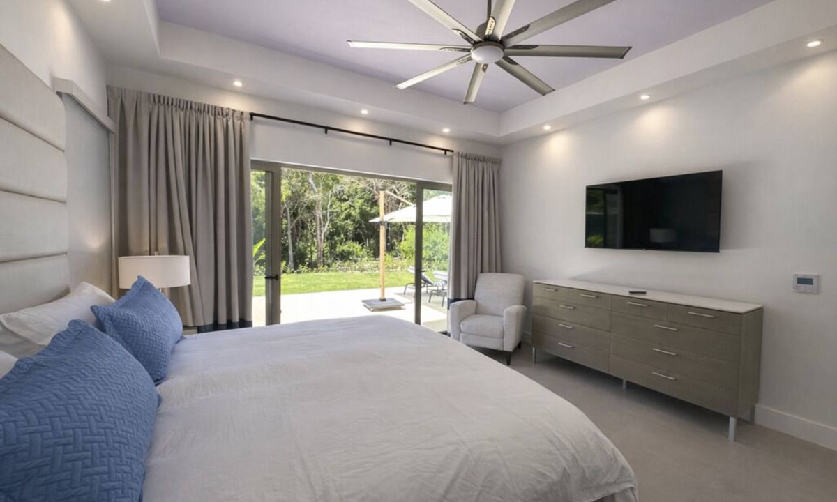 Punta Cana Villa | Beautiful 4-bedroom ranch style villa with private pool in Caleton Residences