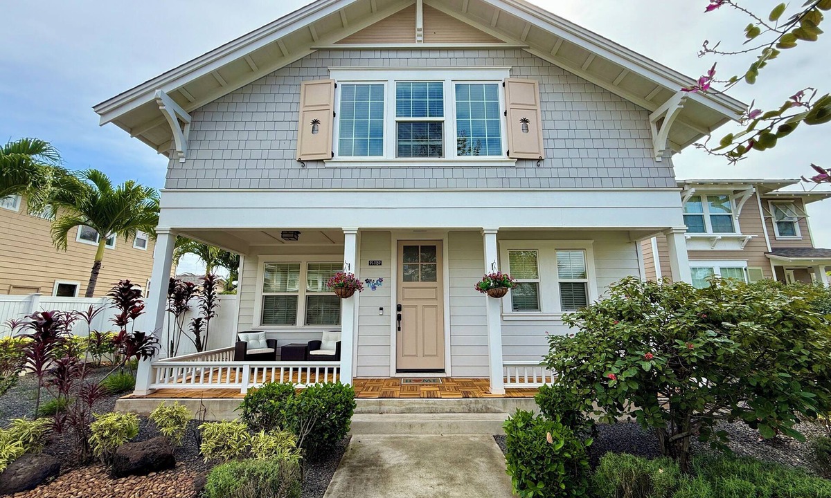 Ewa House | Beautiful 4-bedroom house in quiet neighborhood in Ewa Beach!