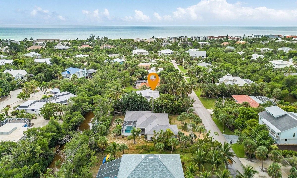 Sanibel House | Beautiful canal home, private heated pool on Sanibel Island! - Villa Island Pearl - Roelens