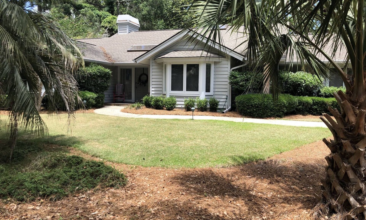 Heritage Woods House | Beautiful Sea Pines Home with Private Pool! Special- 8/23-8/28- 5 night rental!