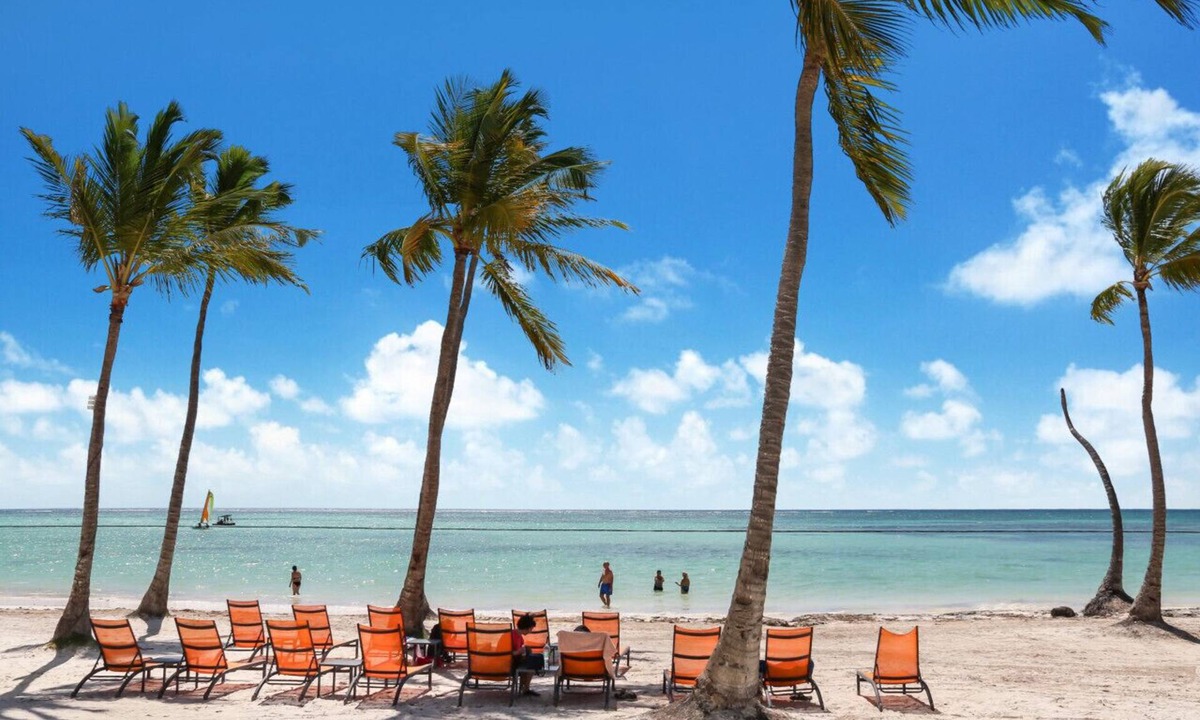 Yarary - Cap Cana Villa | Bella Luna: Contemporary villa w/ private garden, staff, pool & golf cart