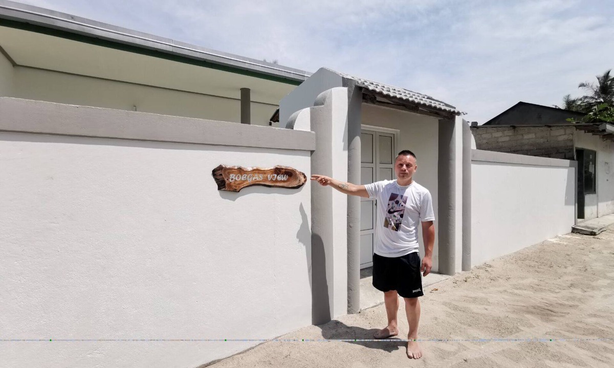 Vaikaradhoo House | Boegas View Guesthouse - 3 bedrooms family home in the North of Maldives.