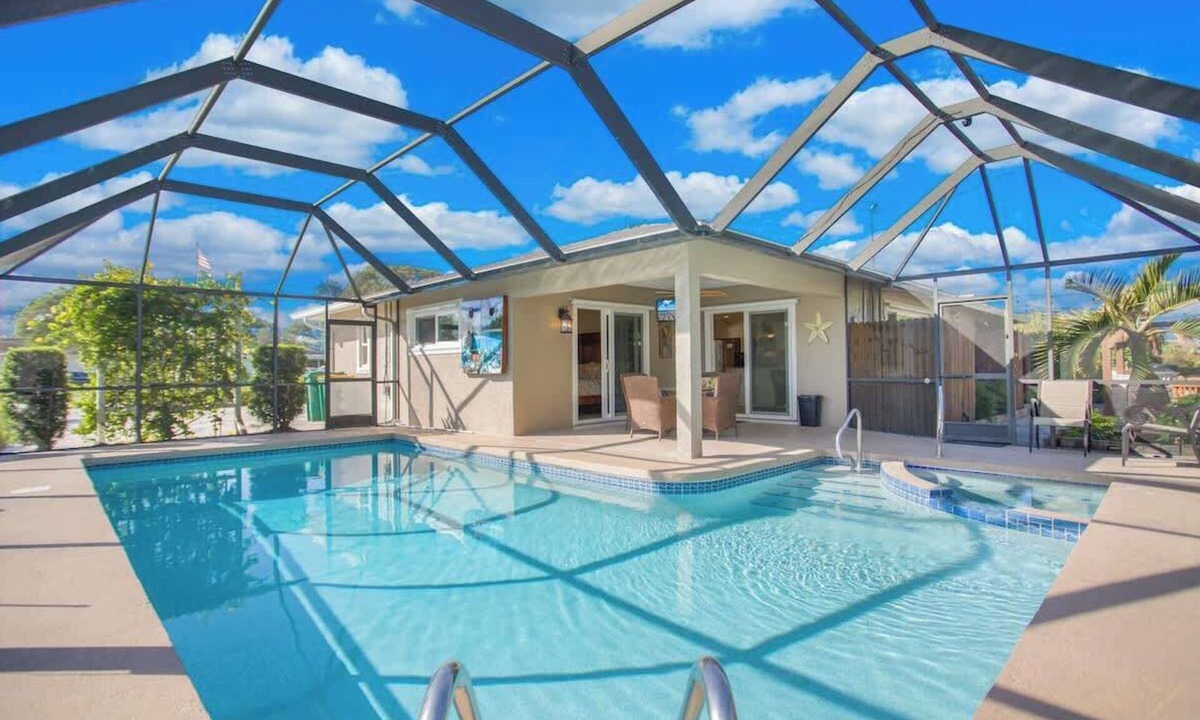 Naples Park House | Boutique Bliss at Vanderbilt Beach,Outdoor Gazebo