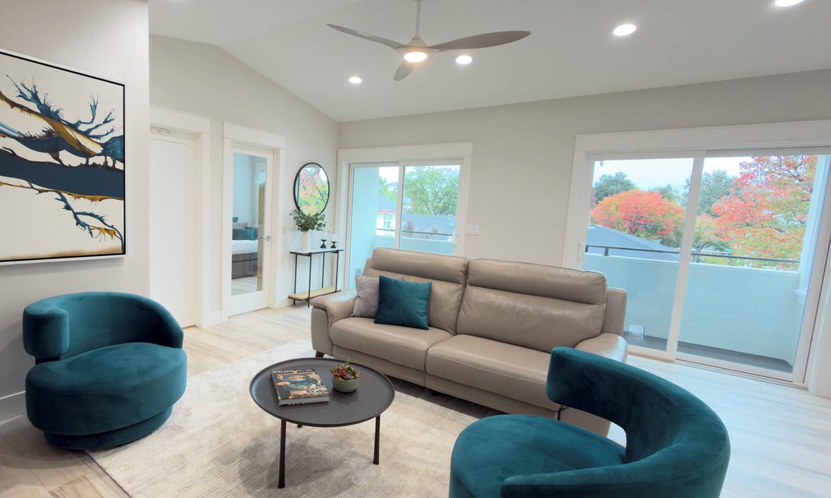 Pleasanton Apartment | Bright & Cozy Apartment: New & Steps to Everything