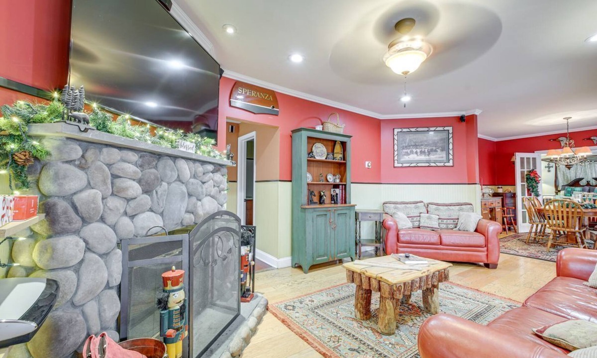 Bolton Landing House | Camp Hope- Bolton Landing House/Hot tub/Fireplace/Firepit Charming 4-bedroom
