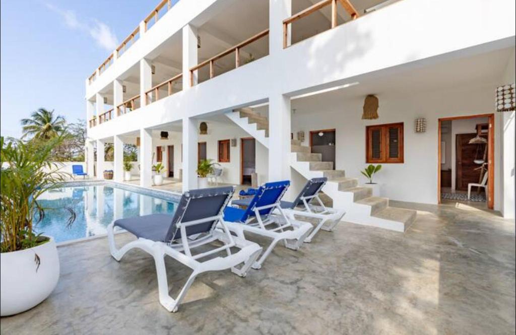 Las Galeras Villa | Casa flor - 16 pax, vista al mar, 2 min de la playa