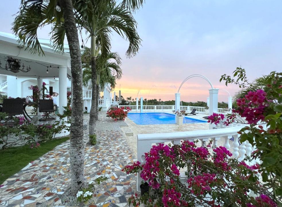 Cabrera Hotel | Casita #2 Apt Style 2 BR, 2 Bath at Casablanca