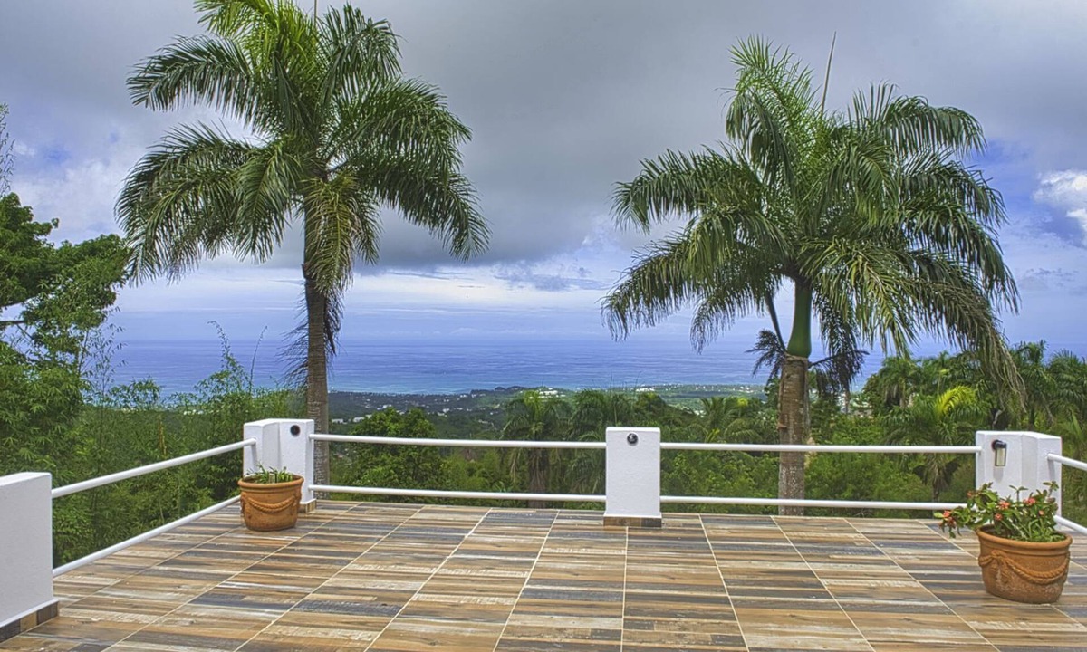 Las Terrenas Villa | Charming 2-bedroom villa with Ownsome Ocean & Mounting Views To Coson & Bonita