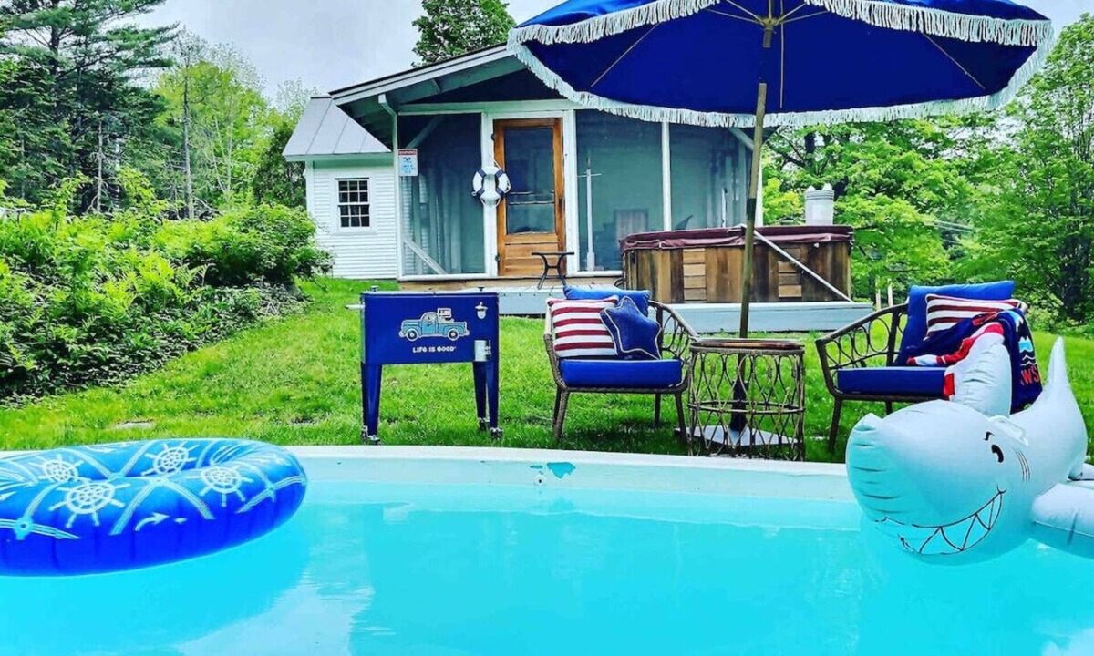 Killington House | CountryBear- AC, Pool, Hot Tub, Fire Pit, Grill
