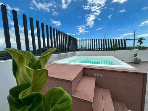 Nuevo Arroyo Hondo Apartment | Cozy & Modern Apartment Near Everything