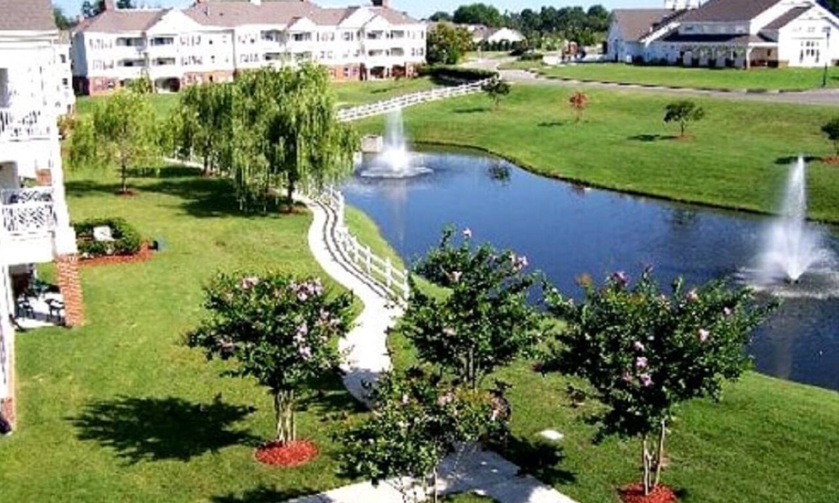 Williamsburg Condo | DELUXE 2 BEDROOMS! Beautiful Governors Green, Williamsburg, Virginia
