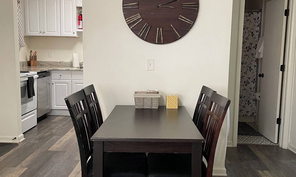 Nashville Apartment | Downtown Nashville Comfy & Cozy Unit B