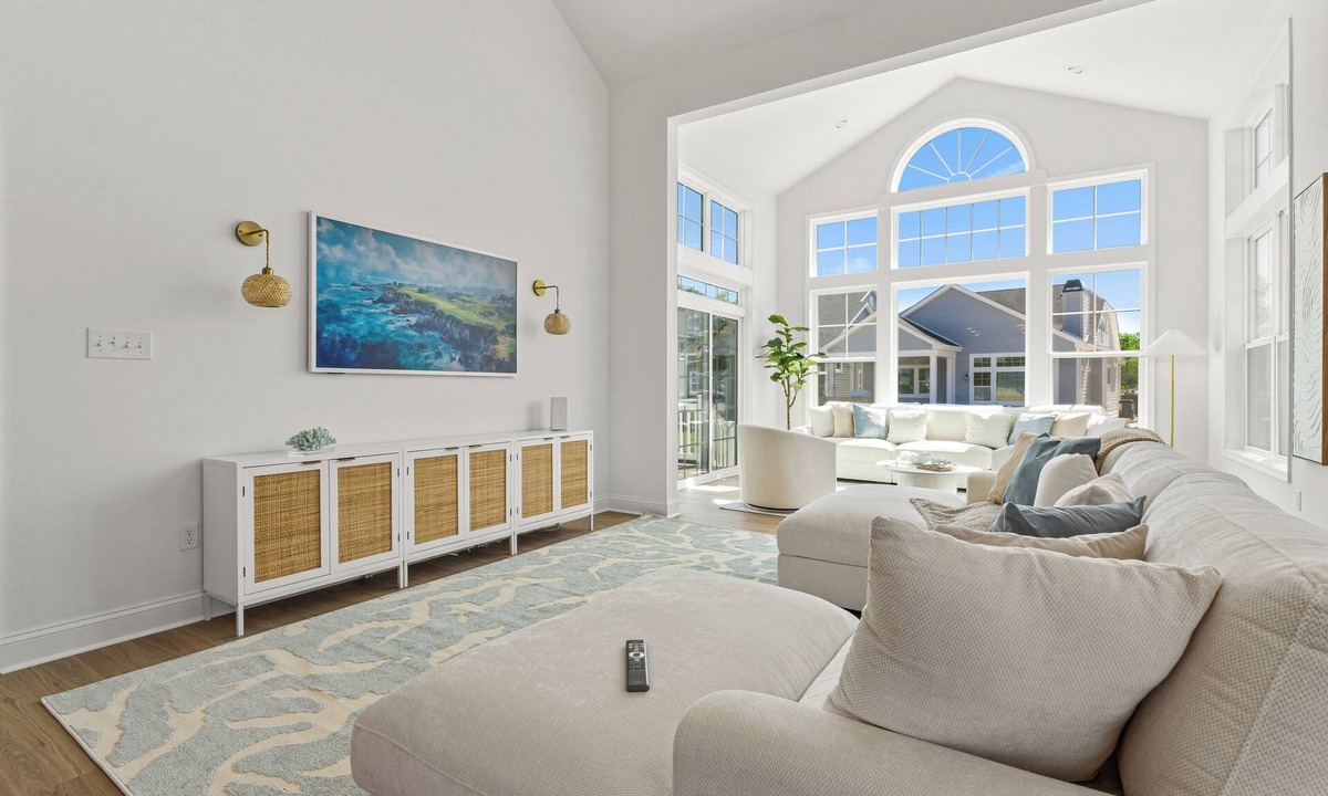 Long Neck House | Elegant 5BD Escape in Secure Community