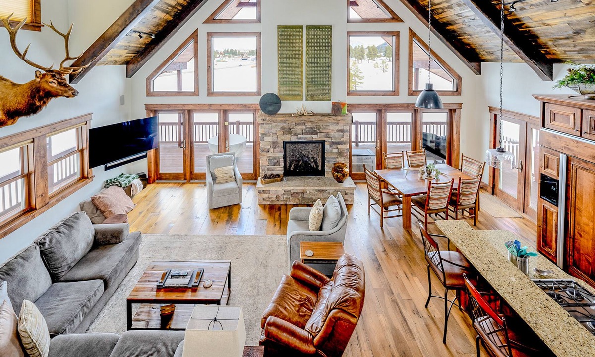 Pagosa Springs House | Experience Pagosa Blue, Luxury Home w/Hot Tub!