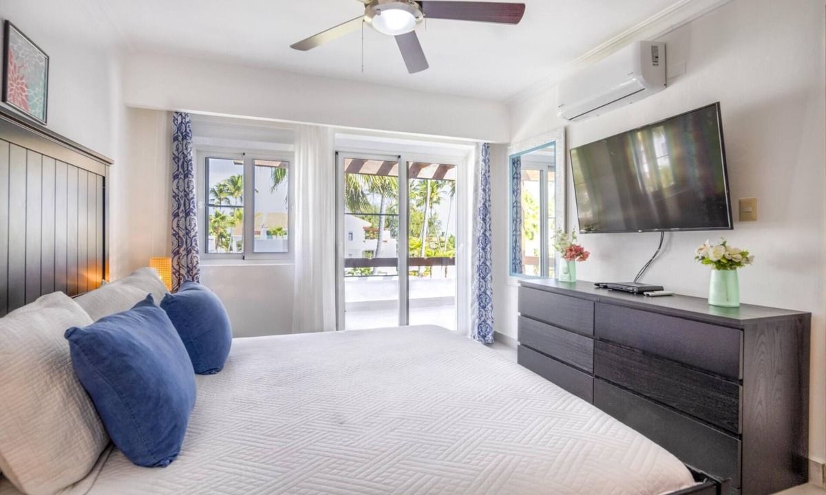 Bavaro Apartment | Feel the ocean breeze. Oceanview. STM D302