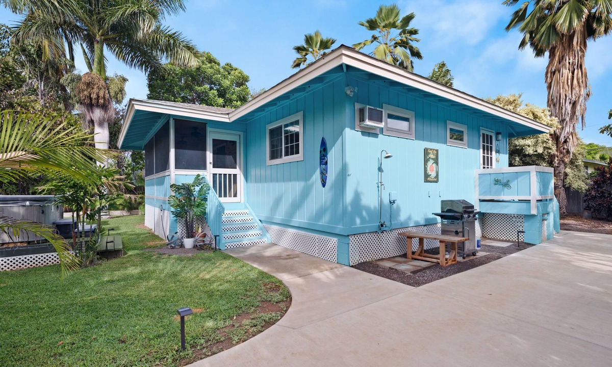 Kekaha House | Hale Makai - Luxury Beach Home with AC and Private Hot Tub! TVNC#5012