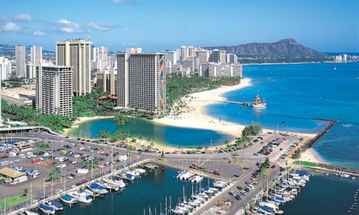 Waikiki Resort | Hilton Hawaiian Village - Lagoon Tower, 2 Bedroom Plus
