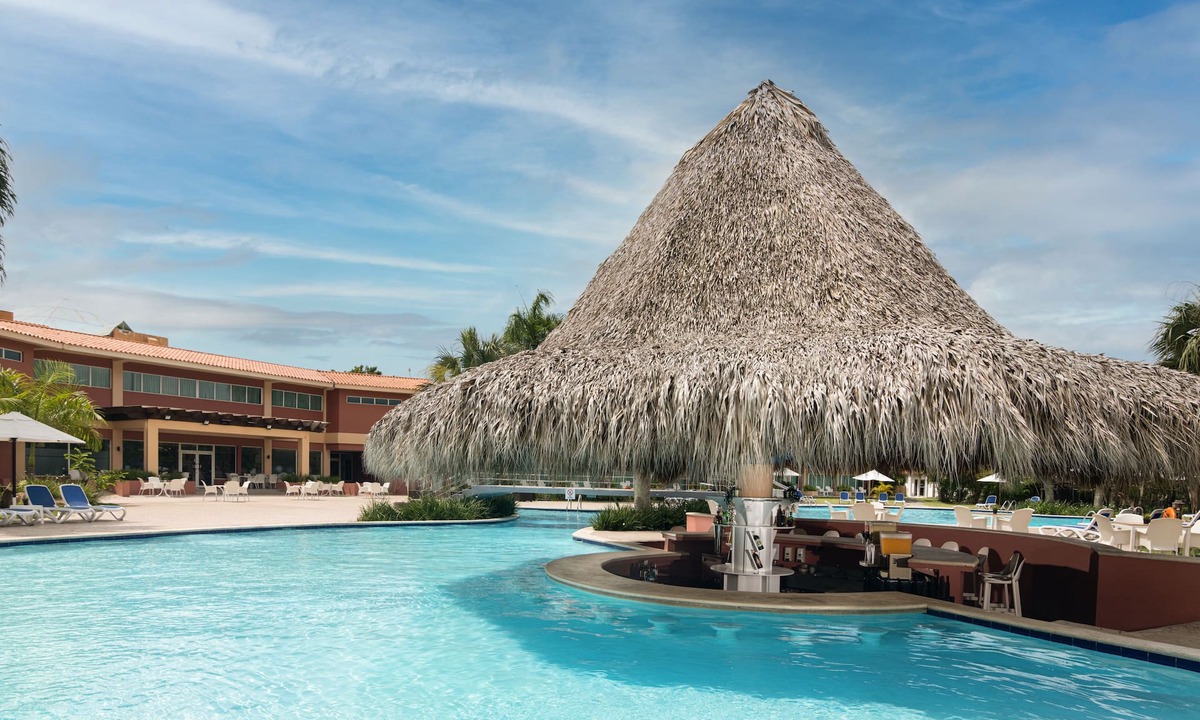 Juan Dolio Hotel | Hodelpa Garden Suites Golf & Convention Center