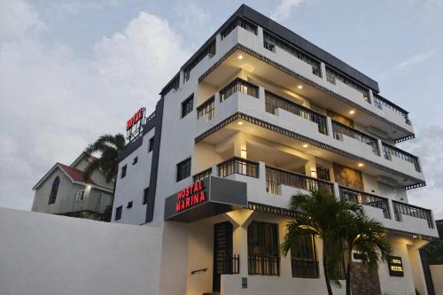 Centro Hotel | Hostal Marina Samana