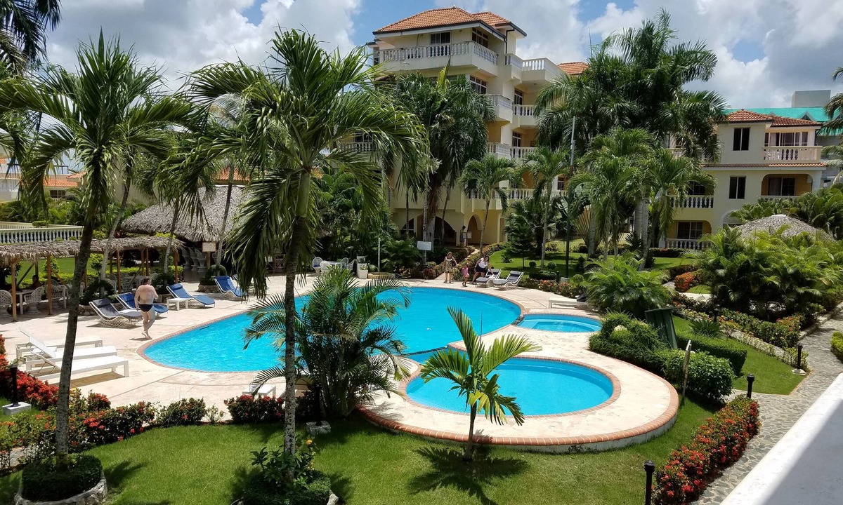 Boca Chica Hotel | Las Palmeras I Mamajo & Riki