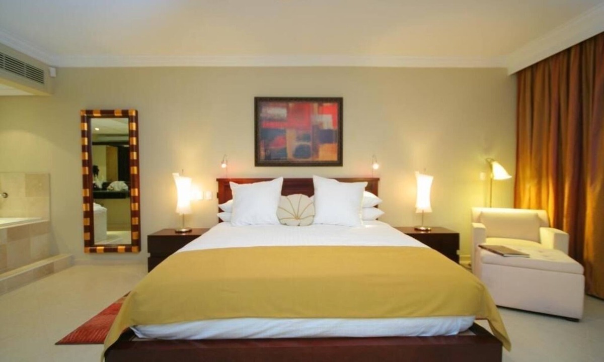Puerto Plata Hotel | Luxurious 1 Bedroom Presidential Suite