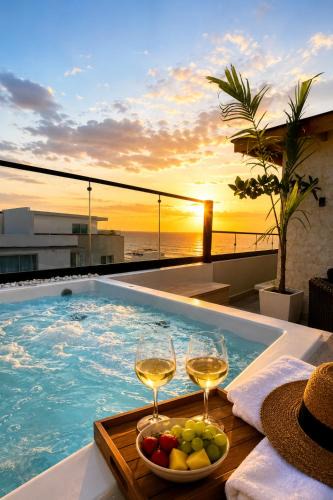 Reparto Ibarra Apartment | Luxurious Ocean View Penthouse