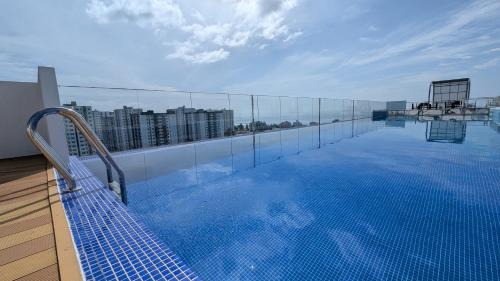 Hulhumale Apartment | Luxury 3BR Apartment with Infinity Pool, Balcony n Gym
