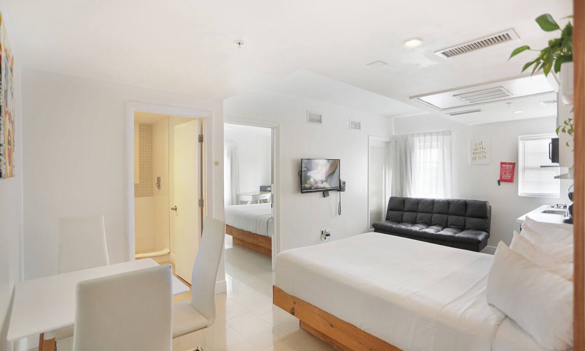 City Center Hotel | NEW LISTING! Belleza Miami Beach Premium 1BR Sleeps 5