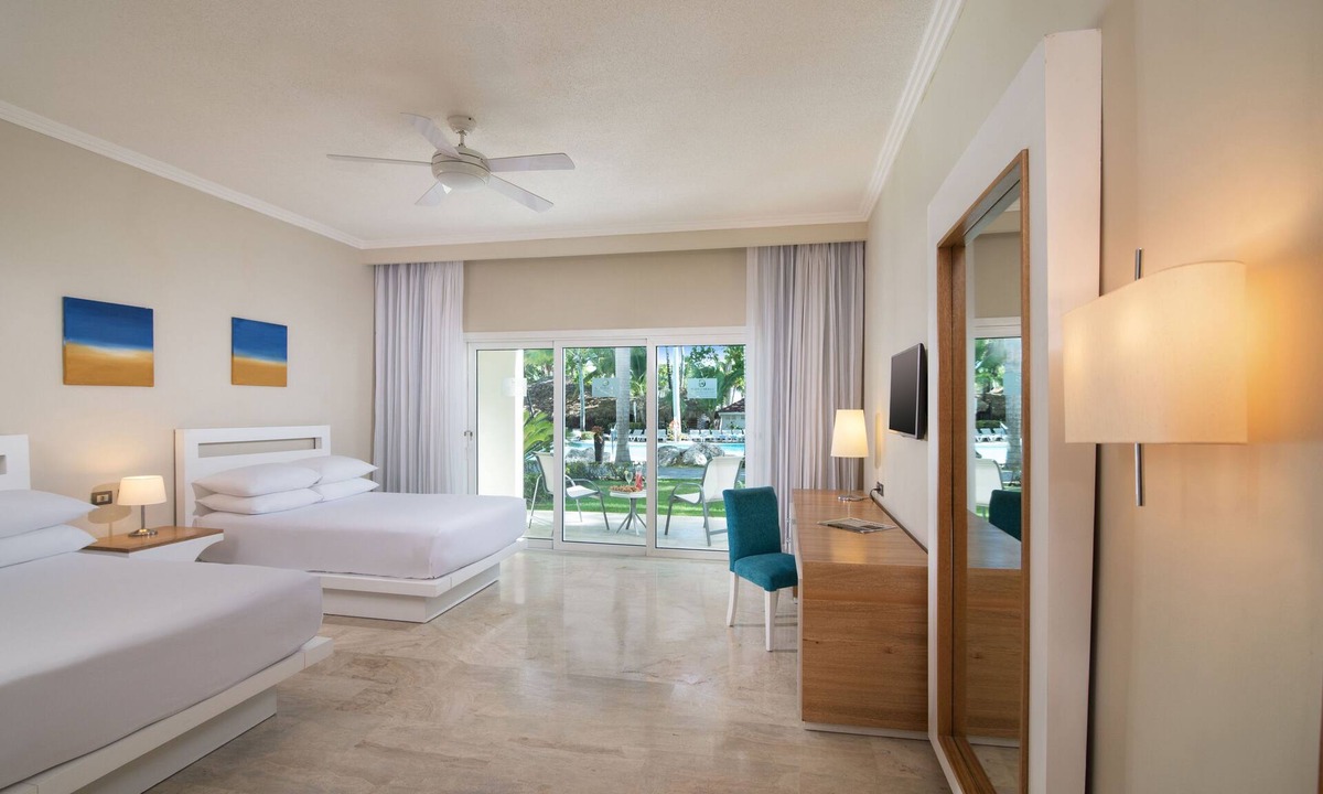 Los Brazos Resort | Oceanside Studio at an All-Inclusive Resort
