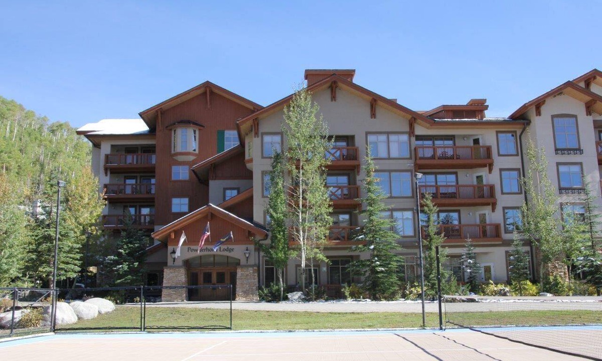 Salt Lake Mountain Resorts Condo | Quiet 2 Bedroom/2 Bath Condo Sleeps 8