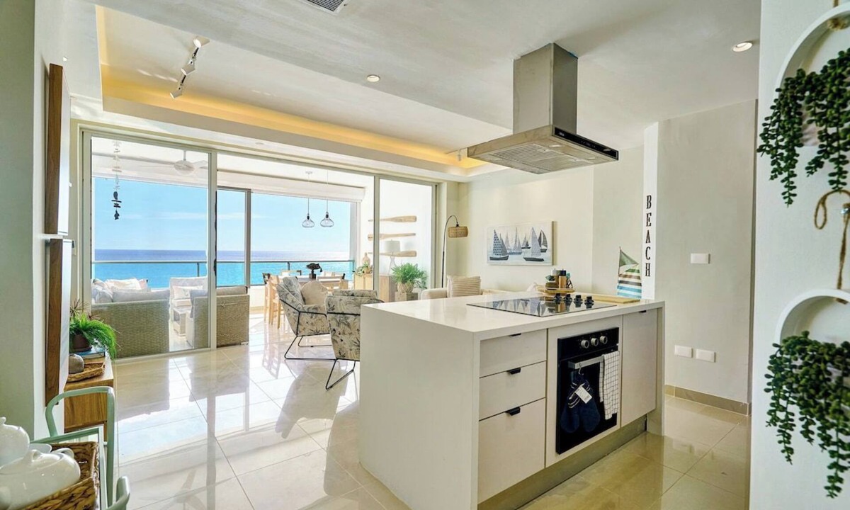 Villas Del Mar Apartment | ®{Marbella~LUX~Essence} Beachfront+Pool+11thFloor