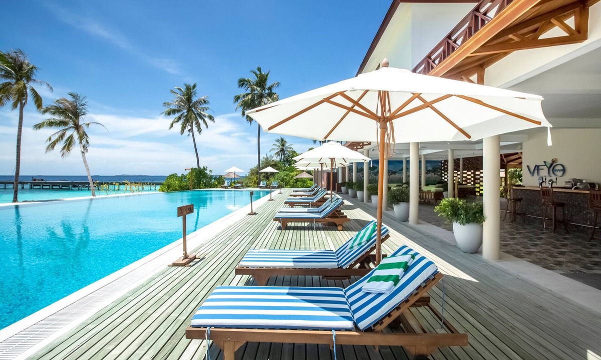 Filaidhoo Resort | Reethi Faru Resort - Stay 5 Nights or more & Enjoy a Free Sunset Cruise