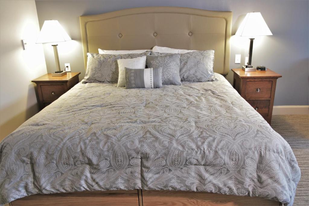 Silver Bay Hotel | Silver Bay YMCA Inn and Conference Center