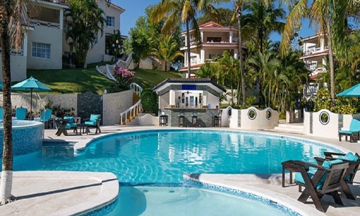 Los Brazos Resort | Spacious 2 Bedroom Penthouse in 5 Star Resort