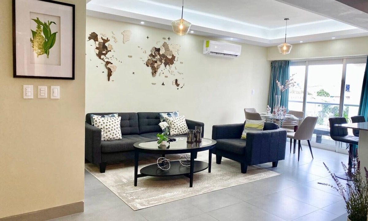 La Julia Condo | Stylish, Cozy City Center 2 bedroom 2 bath Apt, Full AC, Pool, Near All.