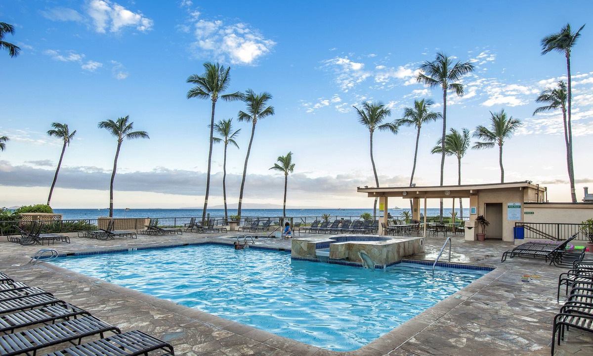 Kihei Condo | Sugar Beach Resort - Maui Condo & Home