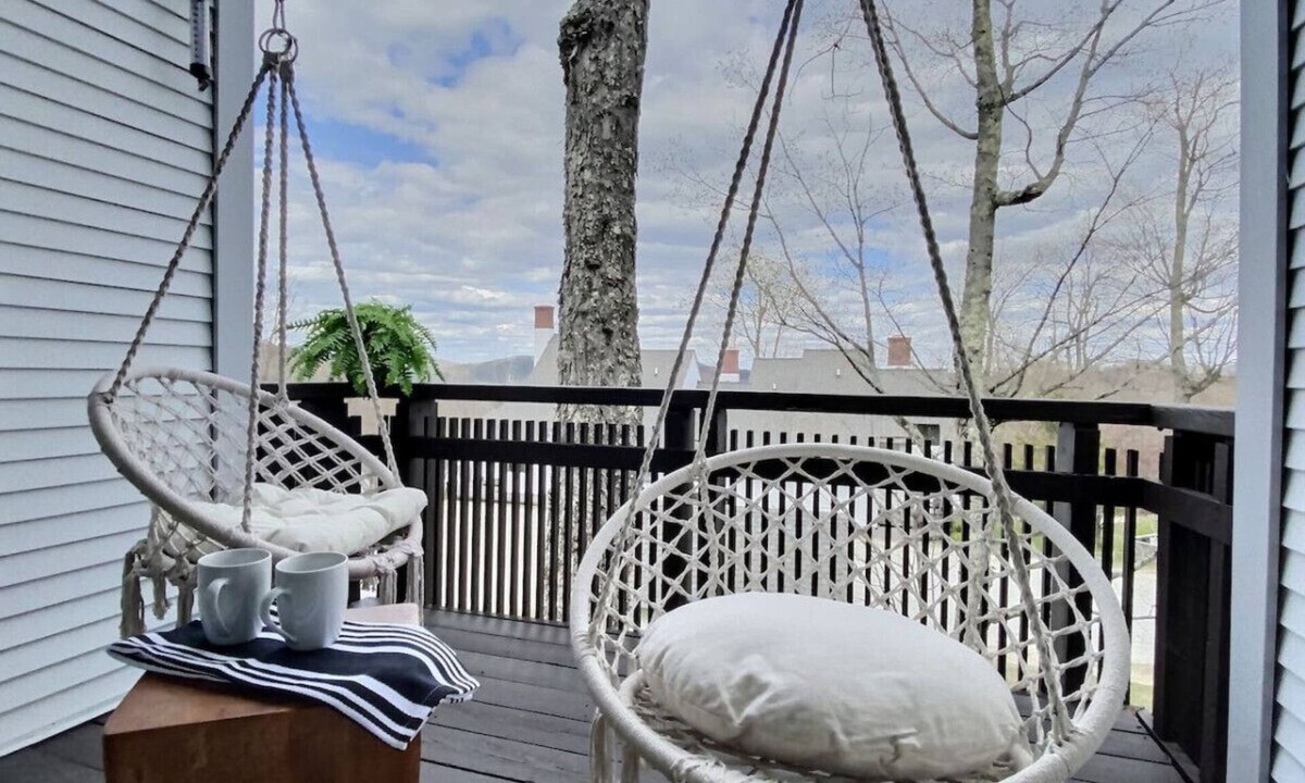 Killington Condo | SunBear- AC, Pool, Game Room, Fireplace, Hiking!
