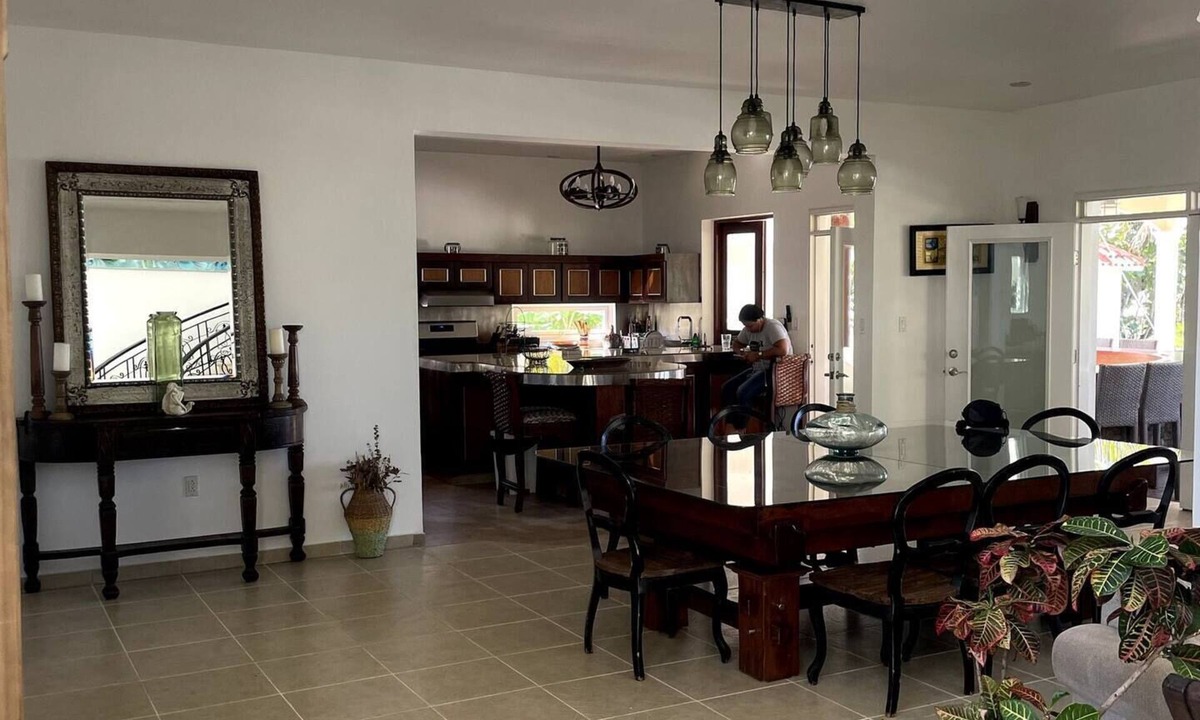La Esplanada Villa | The Perfect 7 bedroom Villa on the Atlantic Ocean