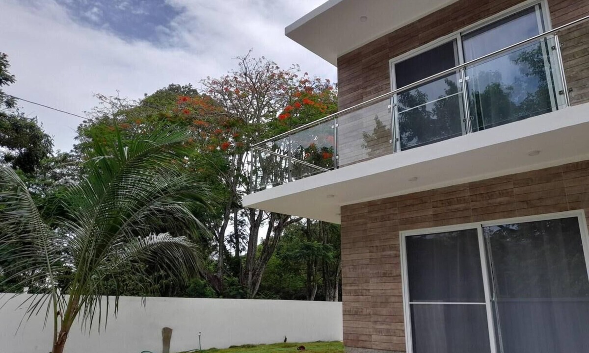 La Esplanada Villa | Villa Sleeps 8 with Private Pool