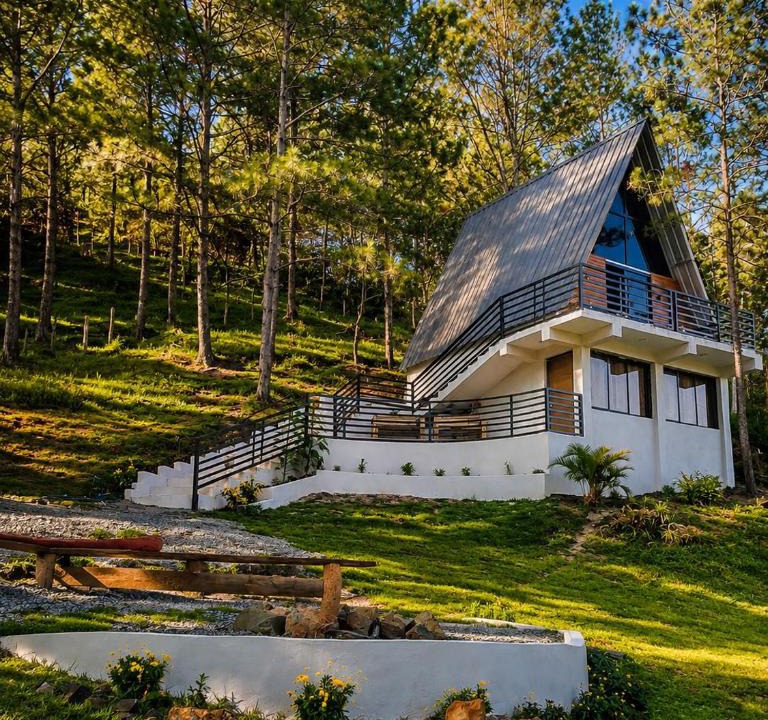 Constanza Villa | Villa vista a la montaña
