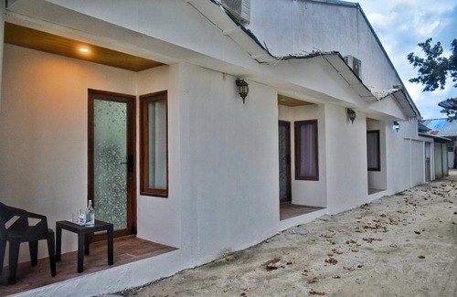 Dhiffushi Hotel | 16 m² Hotel ∙ 3 guests
