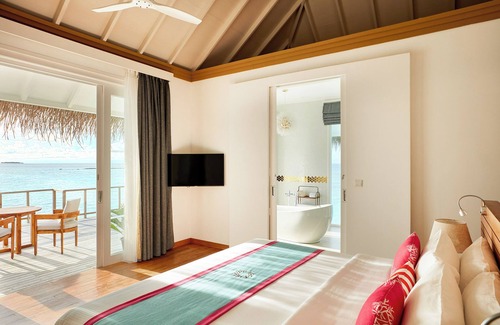 Dhaalu Resort | Sun Siyam Iru Veli - 24 Hours Premium All-Inclusive with Free Transfers