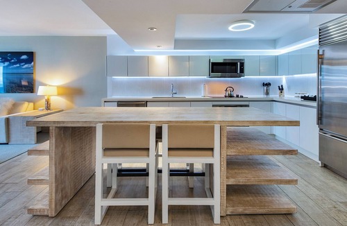 City Center Condo | 1 Hotel & Homes. Direct ocean, beach and pool view. In South Beach. Miami Beach
