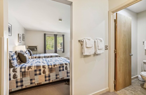West Bridgewater Hotel | 116 Two Double bed Standard Hotel room