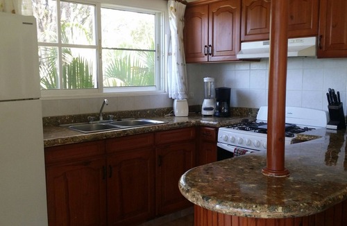 Urbanizacion Tavarez Villa | 12BD guest-friendly complex, pool, tennis/basket/soccer, near beach/shops/bars